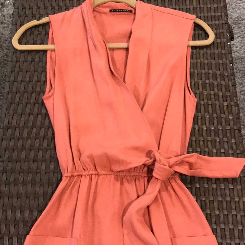 Like New! Elite Tahari Dress